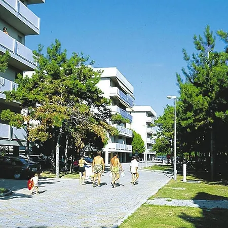 Sporting In